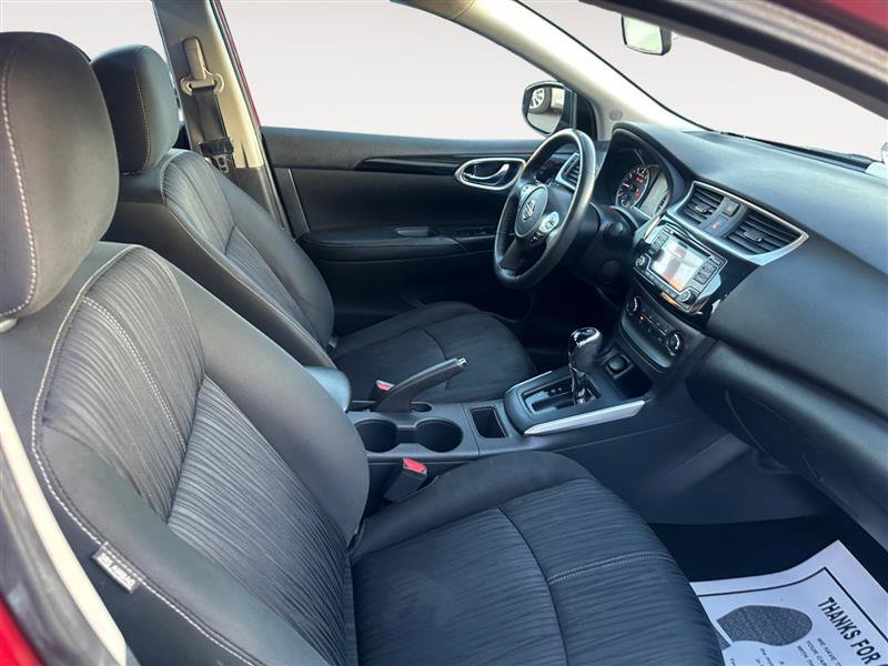Vehicle image 15 of 16