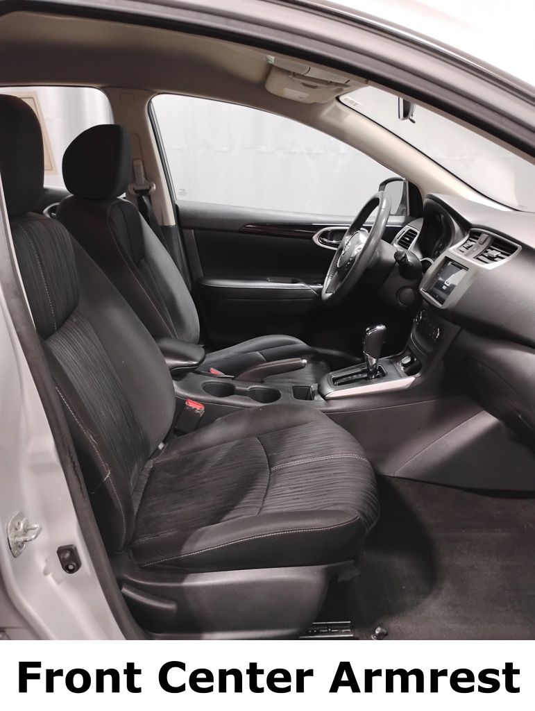 Vehicle image 11 of 41