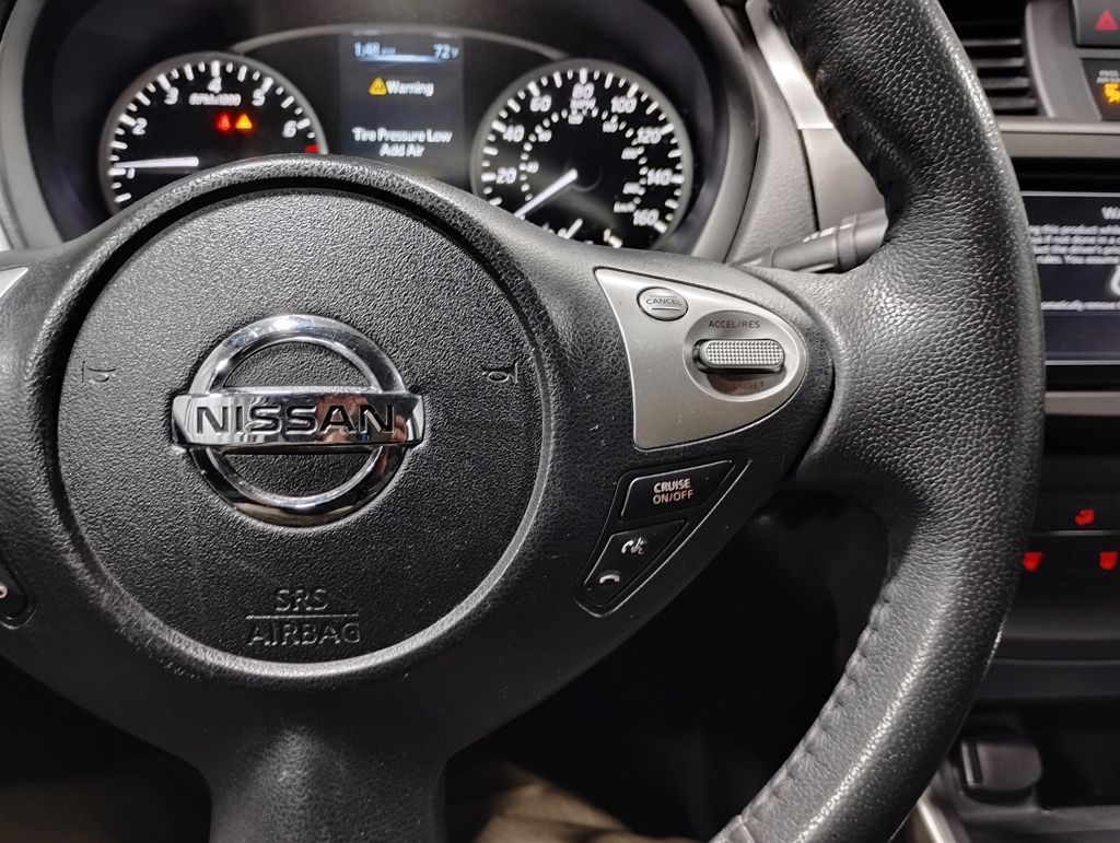 Vehicle image 26 of 41