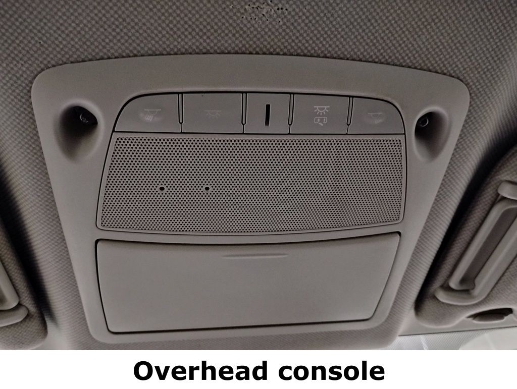 Vehicle image 23 of 41