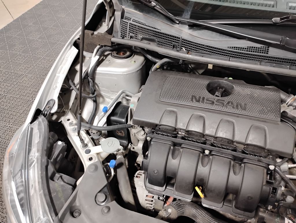 Vehicle image 18 of 41