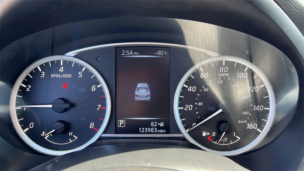Vehicle image 19 of 46