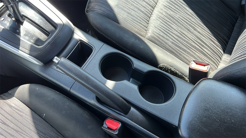 Vehicle image 29 of 46