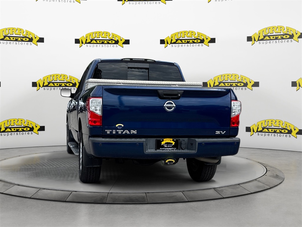 Vehicle image 5 of 20