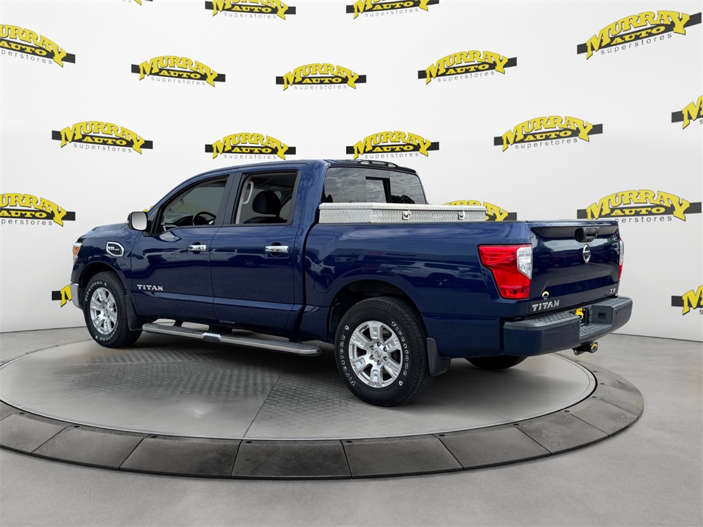 Vehicle image 7 of 20