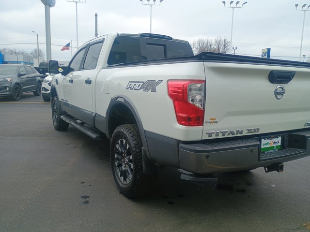 Vehicle image 6 of 32