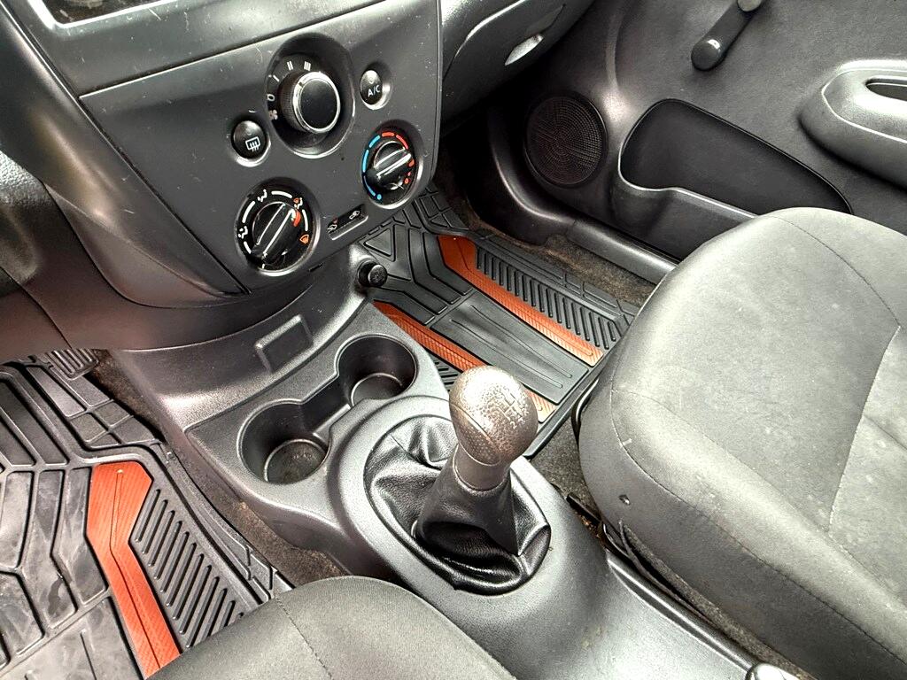 Vehicle image 19 of 20