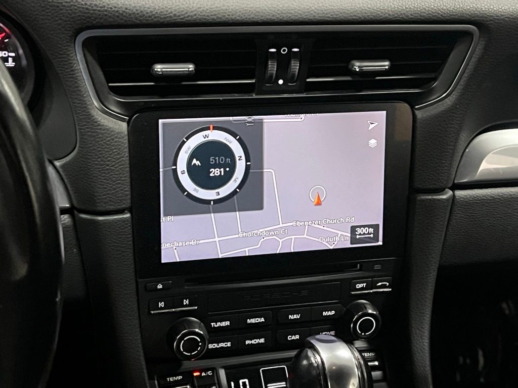 Vehicle image 19 of 44