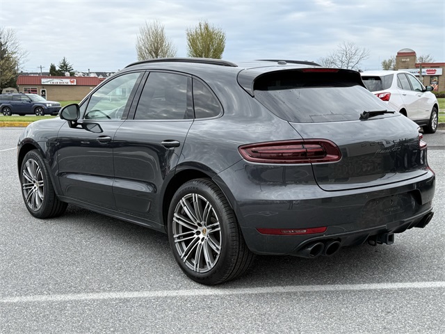Vehicle image 7 of 25