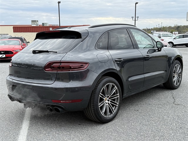 Vehicle image 5 of 25