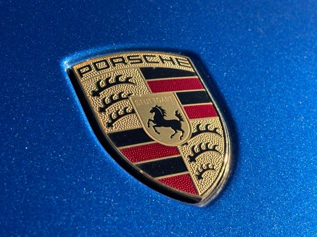 2017 Porsche Macan S Image 30 of 38