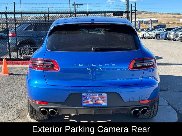 2017 Porsche Macan S Image 6 of 38