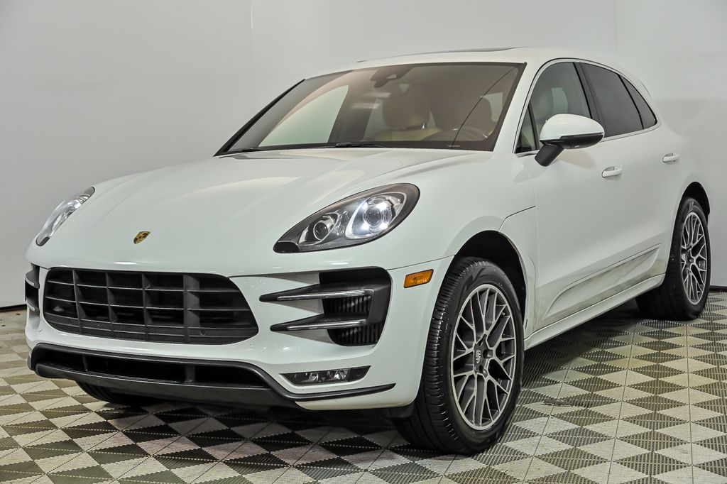 2017 Porsche Macan Turbo Image 1 of 38