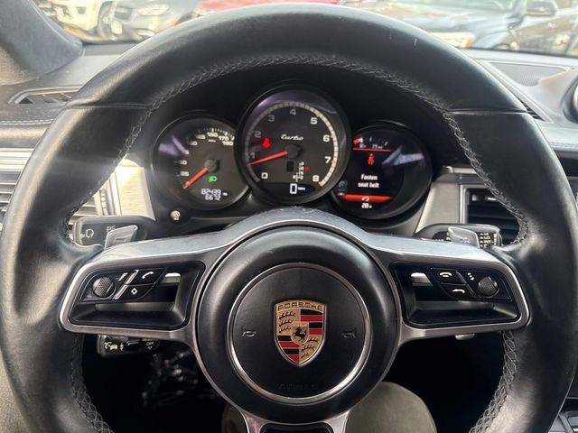 2017 Porsche Macan Turbo Image 34 of 34
