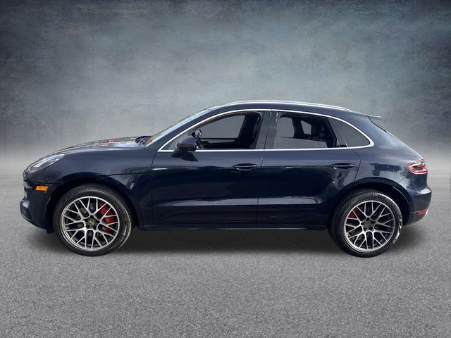 2017 Porsche Macan Turbo Image 8 of 34