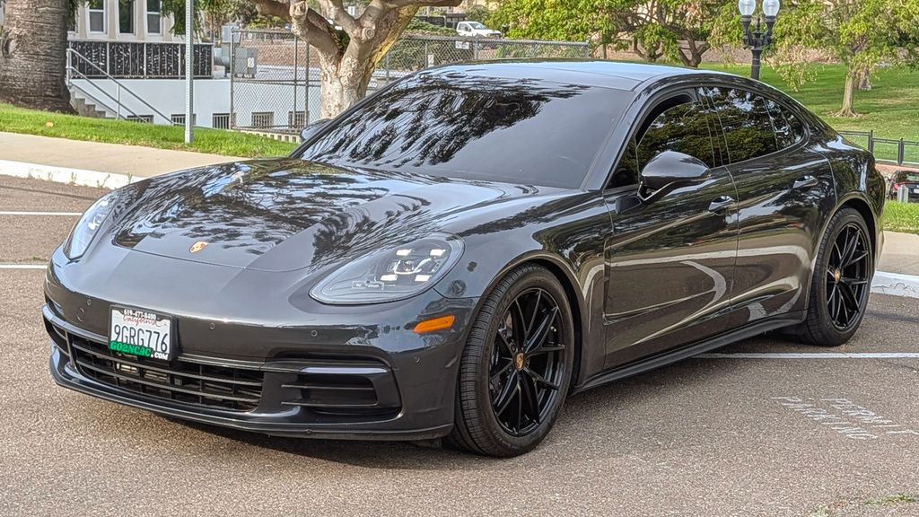 2017 Porsche Panamera 4 Image 1 of 37
