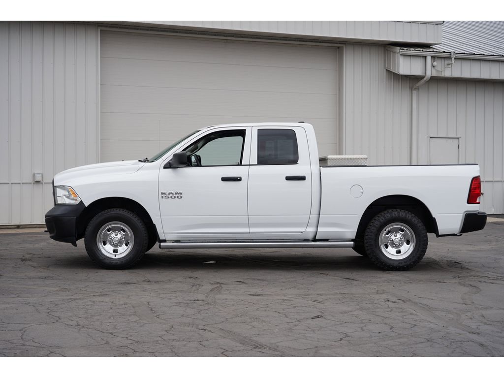 Vehicle image 2 of 28