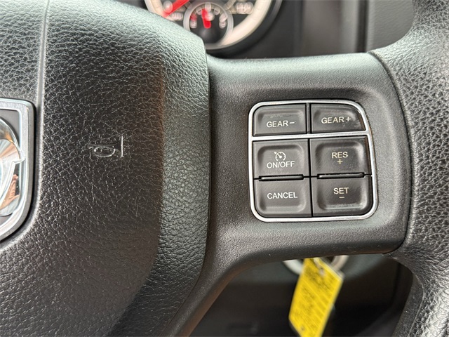 Vehicle image 20 of 24