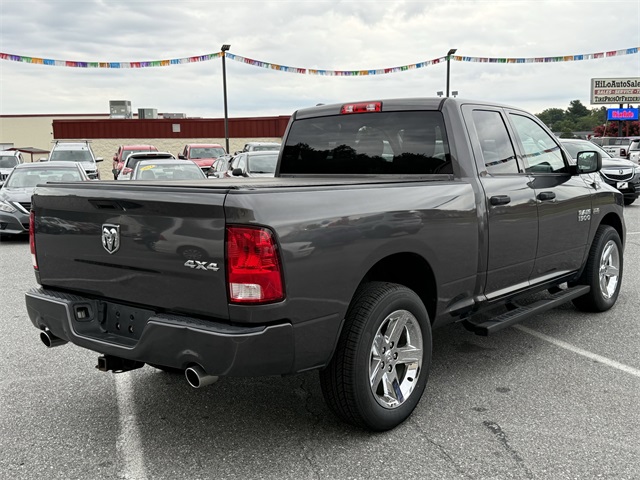 Vehicle image 5 of 24