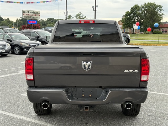 Vehicle image 7 of 24