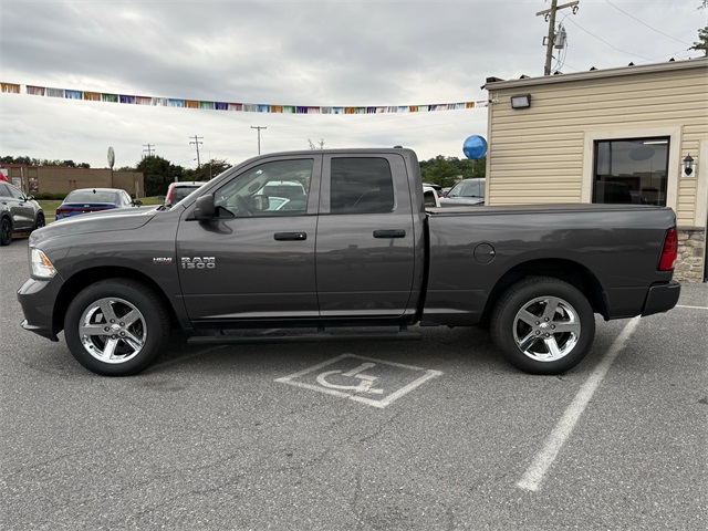 Vehicle image 8 of 24