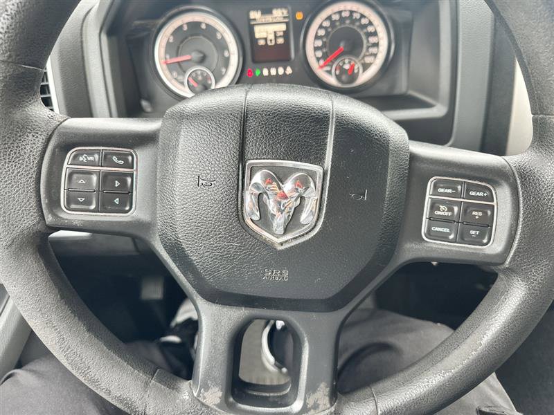 Vehicle image 17 of 17