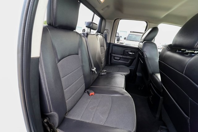 Vehicle image 45 of 75