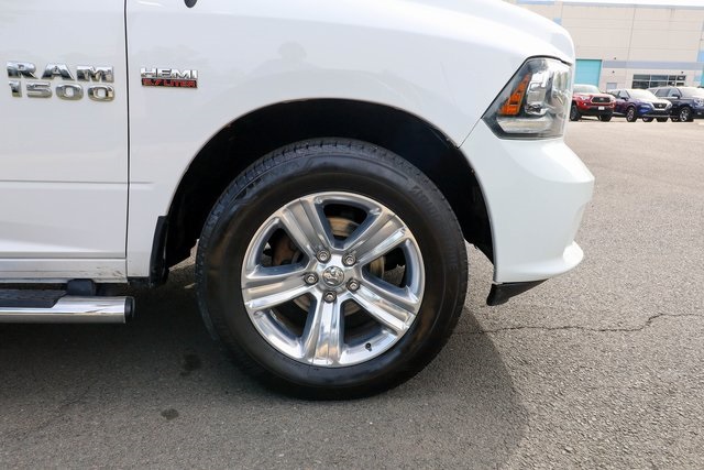 Vehicle image 26 of 75