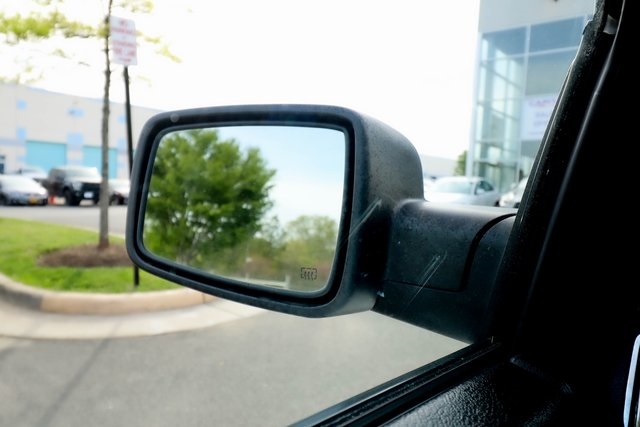 Vehicle image 52 of 75