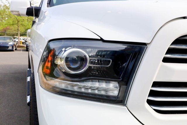 Vehicle image 17 of 75
