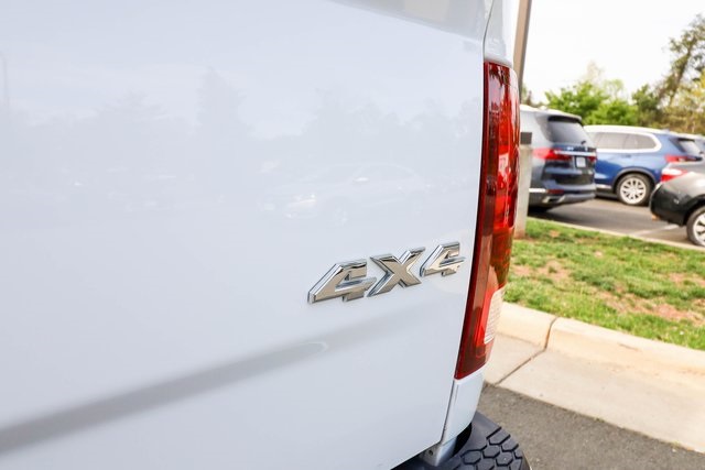 Vehicle image 23 of 75