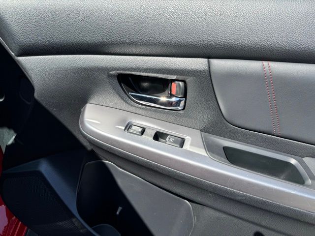 Vehicle image 46 of 50