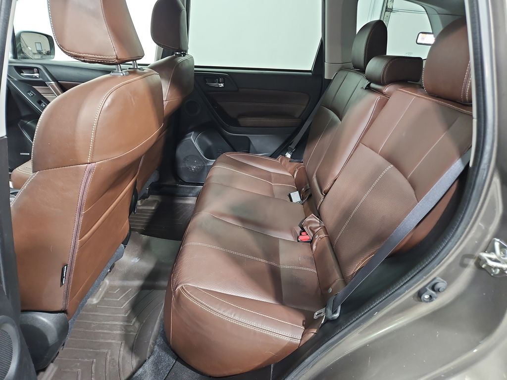 2017 Subaru Forester Touring Image 12 of 30
