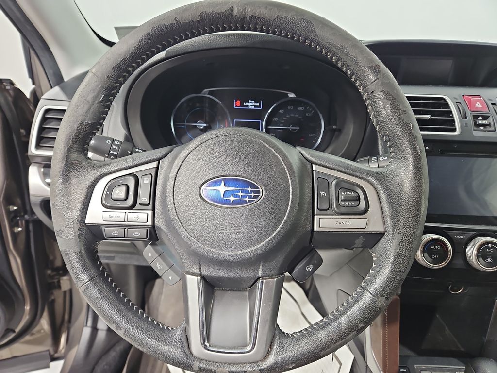 2017 Subaru Forester Touring Image 17 of 30