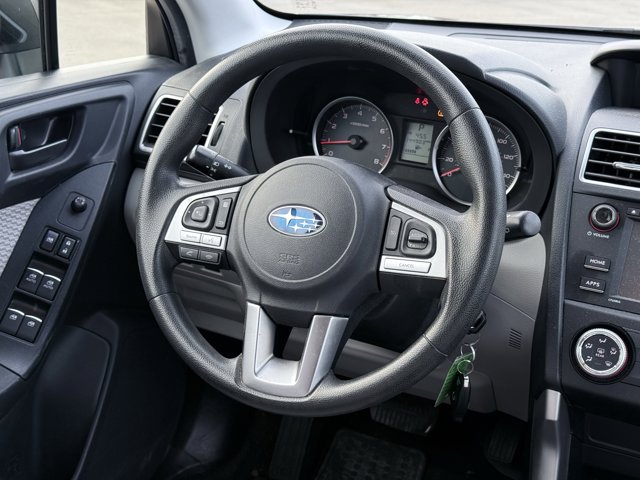 Vehicle image 38 of 92