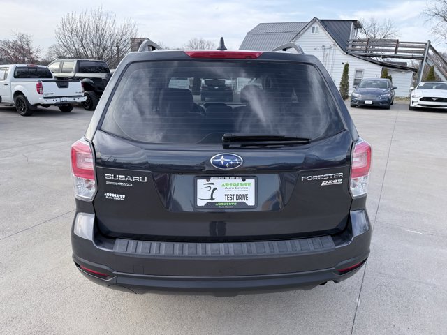 Vehicle image 30 of 92