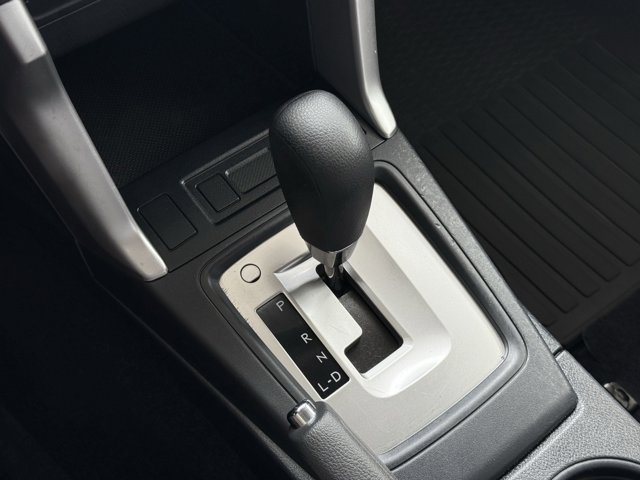 Vehicle image 77 of 92
