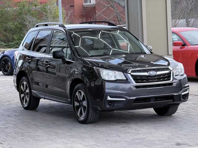 Vehicle image 23 of 92