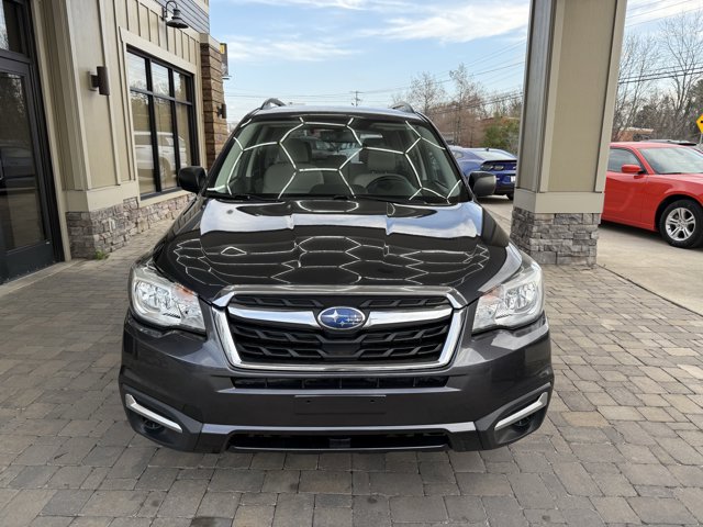 Vehicle image 5 of 92