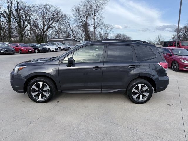 Vehicle image 36 of 92