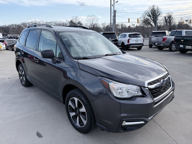 Vehicle image 19 of 92