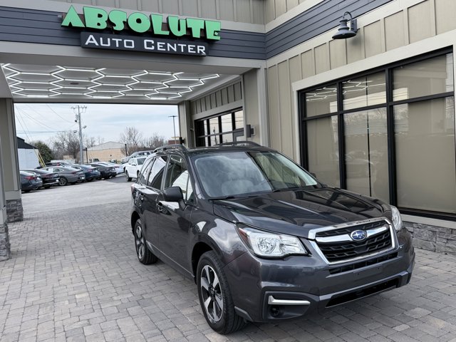 Vehicle image 18 of 92