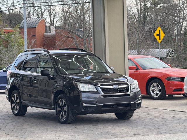Vehicle image 20 of 92