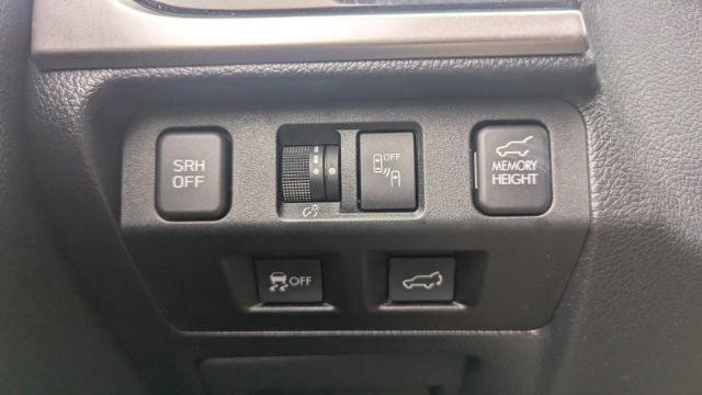 2017 Subaru Forester Touring Image 31 of 44