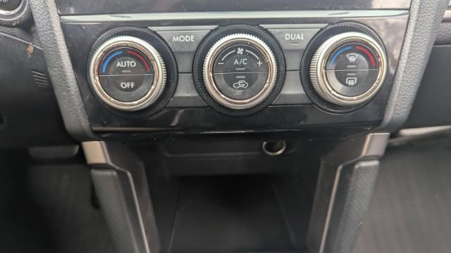 2017 Subaru Forester Touring Image 39 of 44