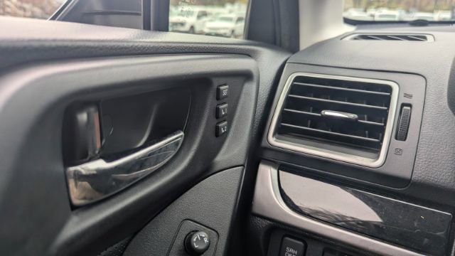 2017 Subaru Forester Touring Image 43 of 44