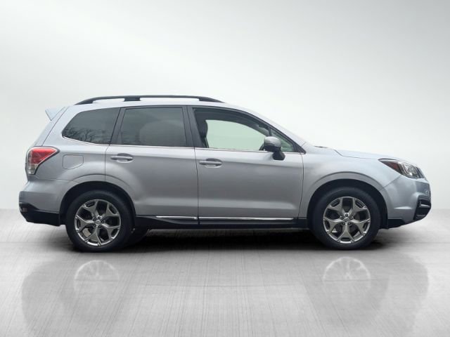 2017 Subaru Forester Touring Image 4 of 44
