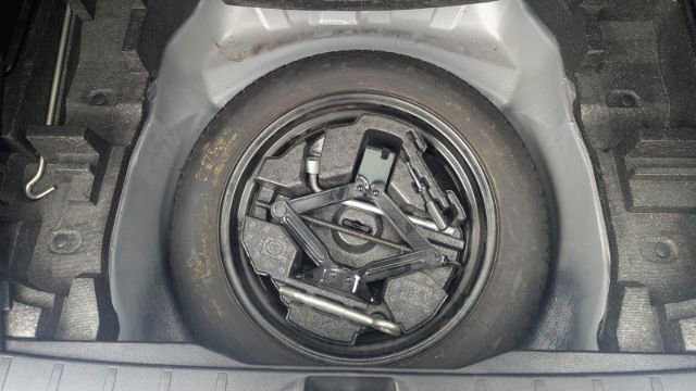 2017 Subaru Forester Touring Image 14 of 44