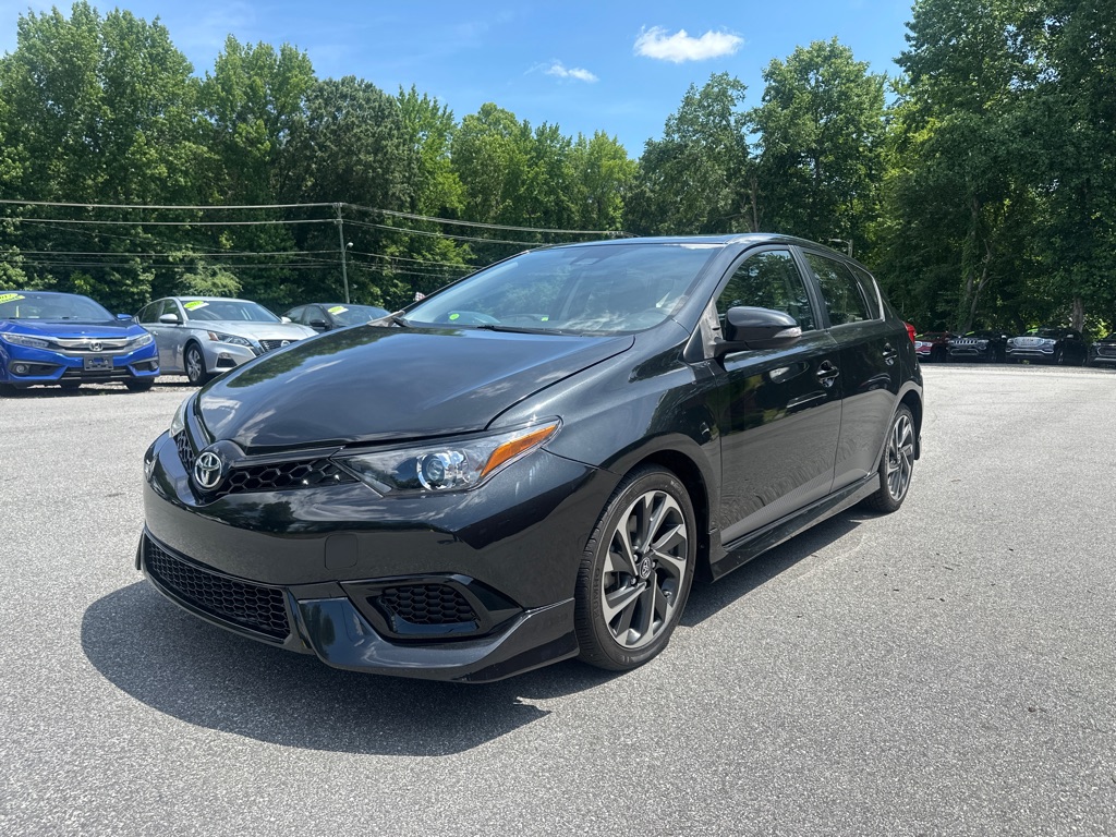 Vehicle image 1 of 49