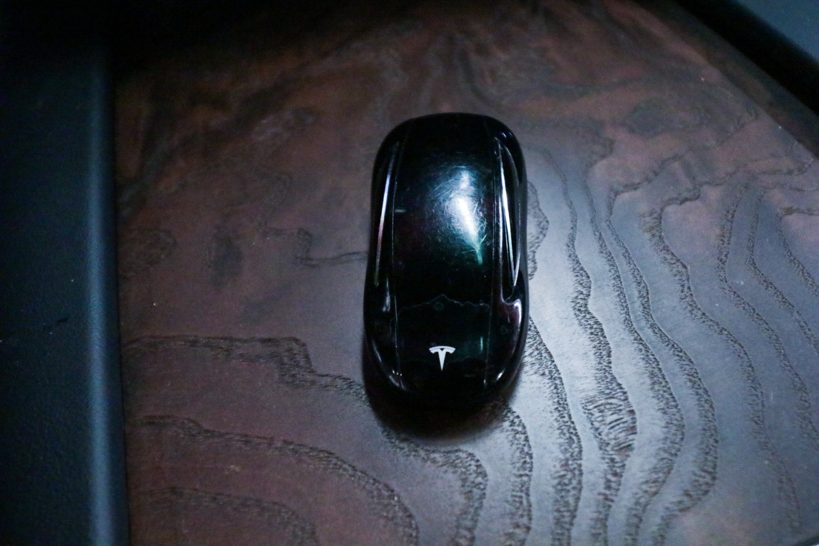 Vehicle image 21 of 33